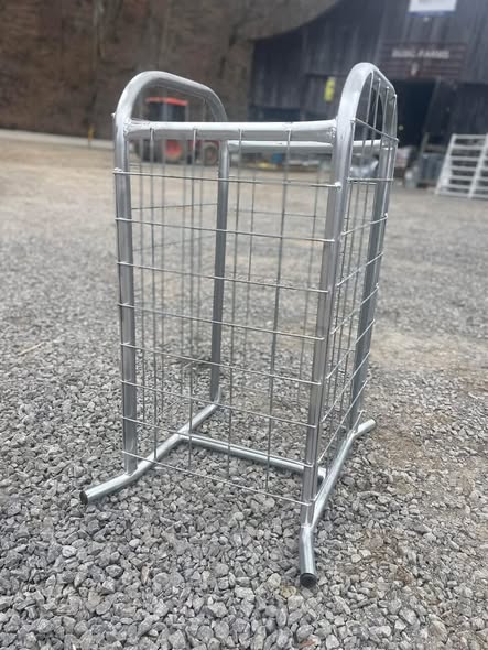 Square Bale Hay Feeder