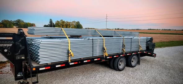 Continuous Fence Panels