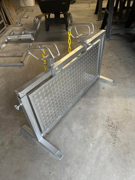 Foldable 2 Head Aluminum Show Rail