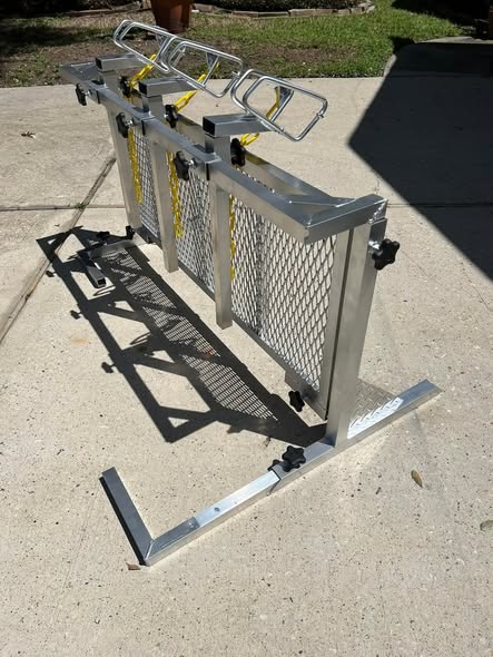 Foldable 3 Head Aluminum Show Rail