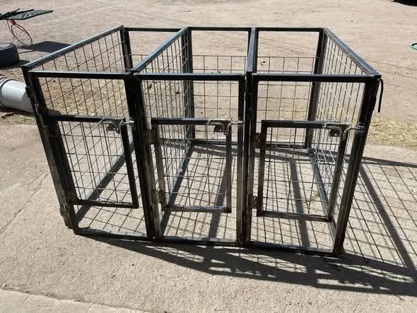 Individual Feeder Pens
